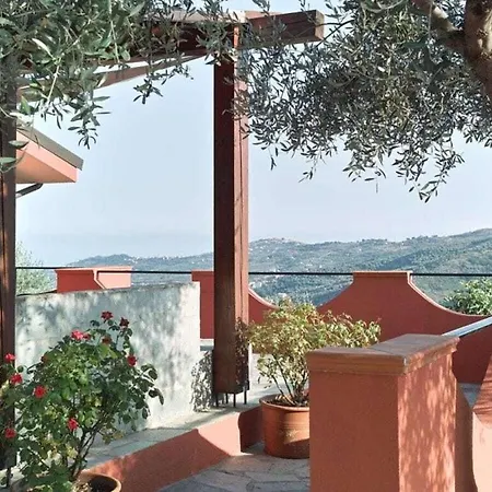 Casa Luce, Colle Lupi * Dolcedo